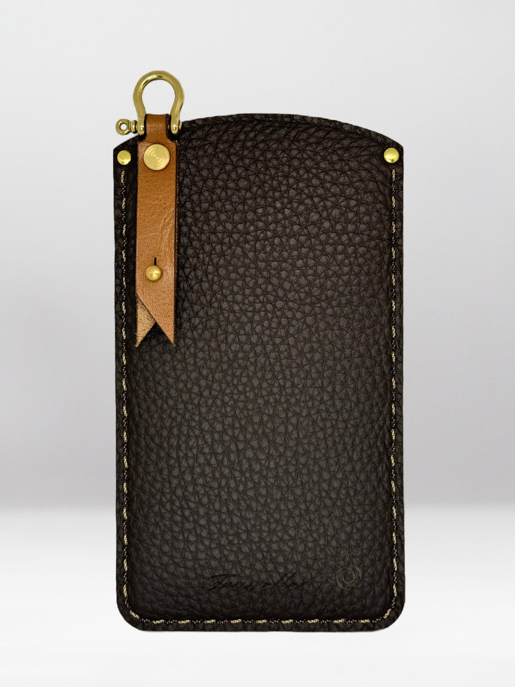Classic Brown & Sand "Traveller"