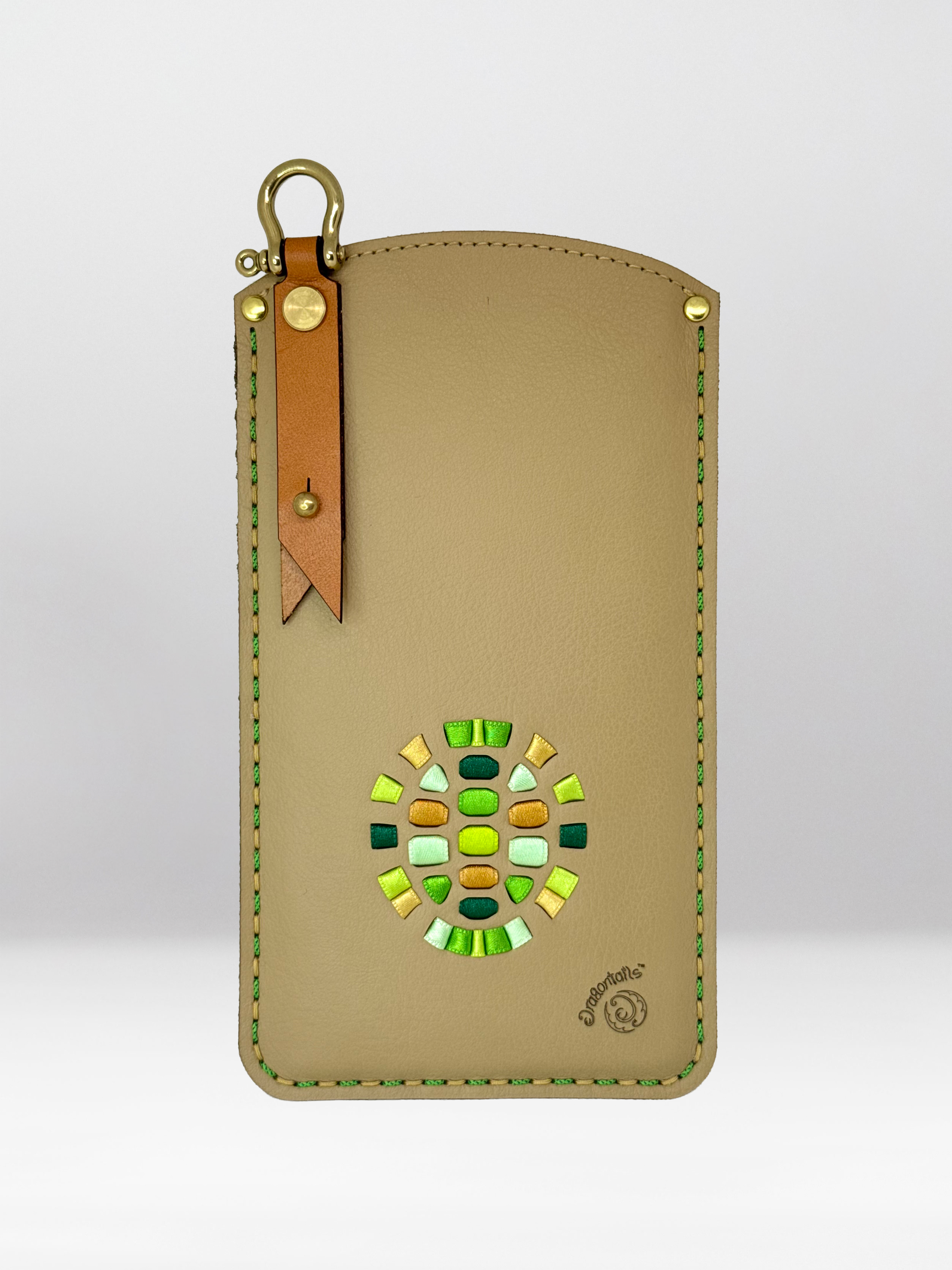 Esmeralda Satin Turtle Traveller