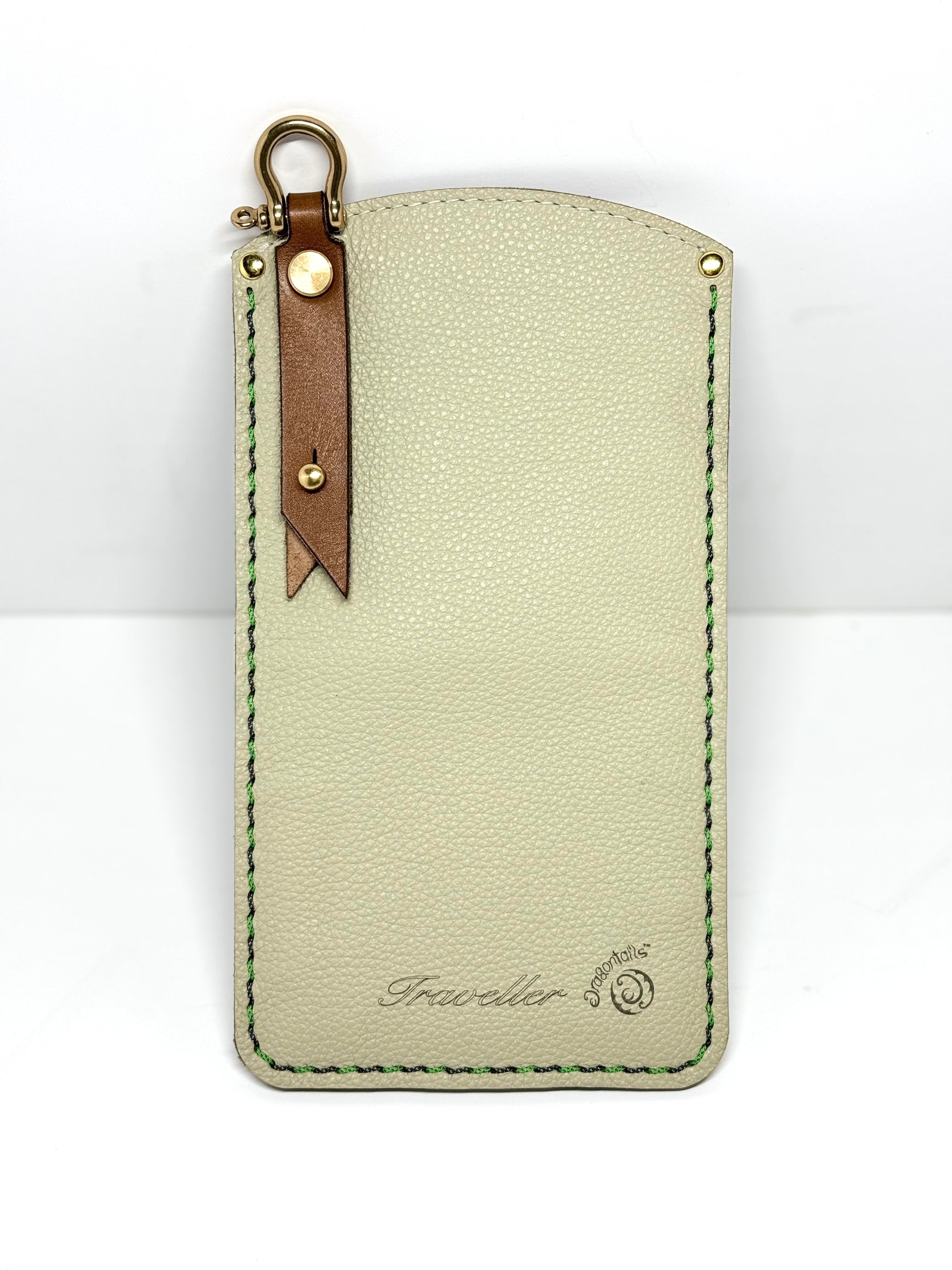 Classic Cream "Traveller"